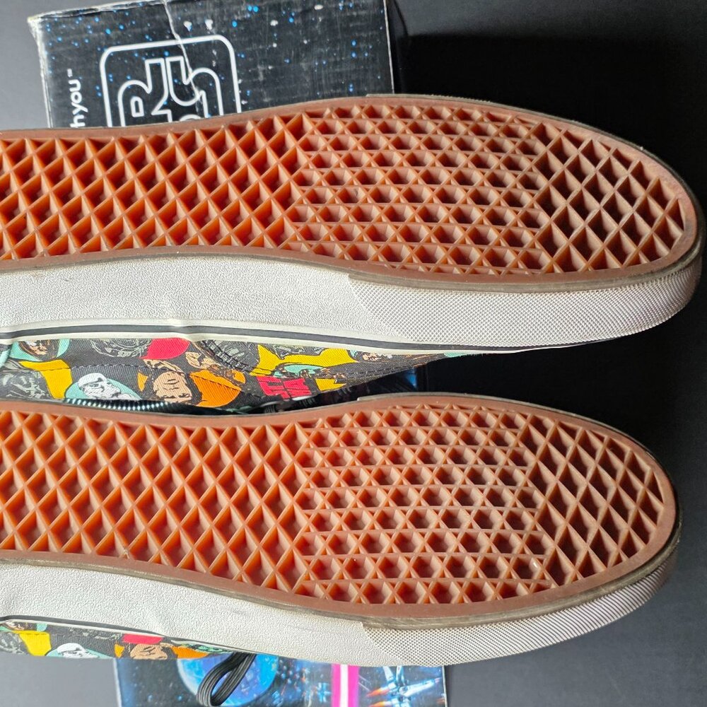 VANS Star Wars Casual Loafers in VANS Style with Comic Style Print - Picture 8 of 8